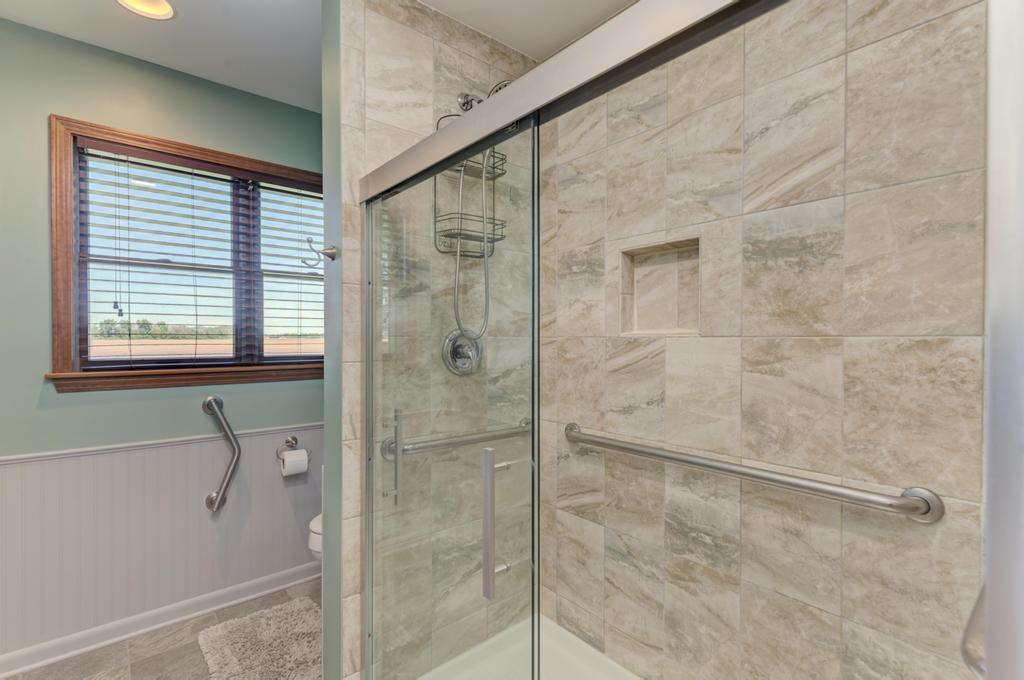 1570 South Sandbar Road Kankakee, IL 60901 - Photo 21 of 45