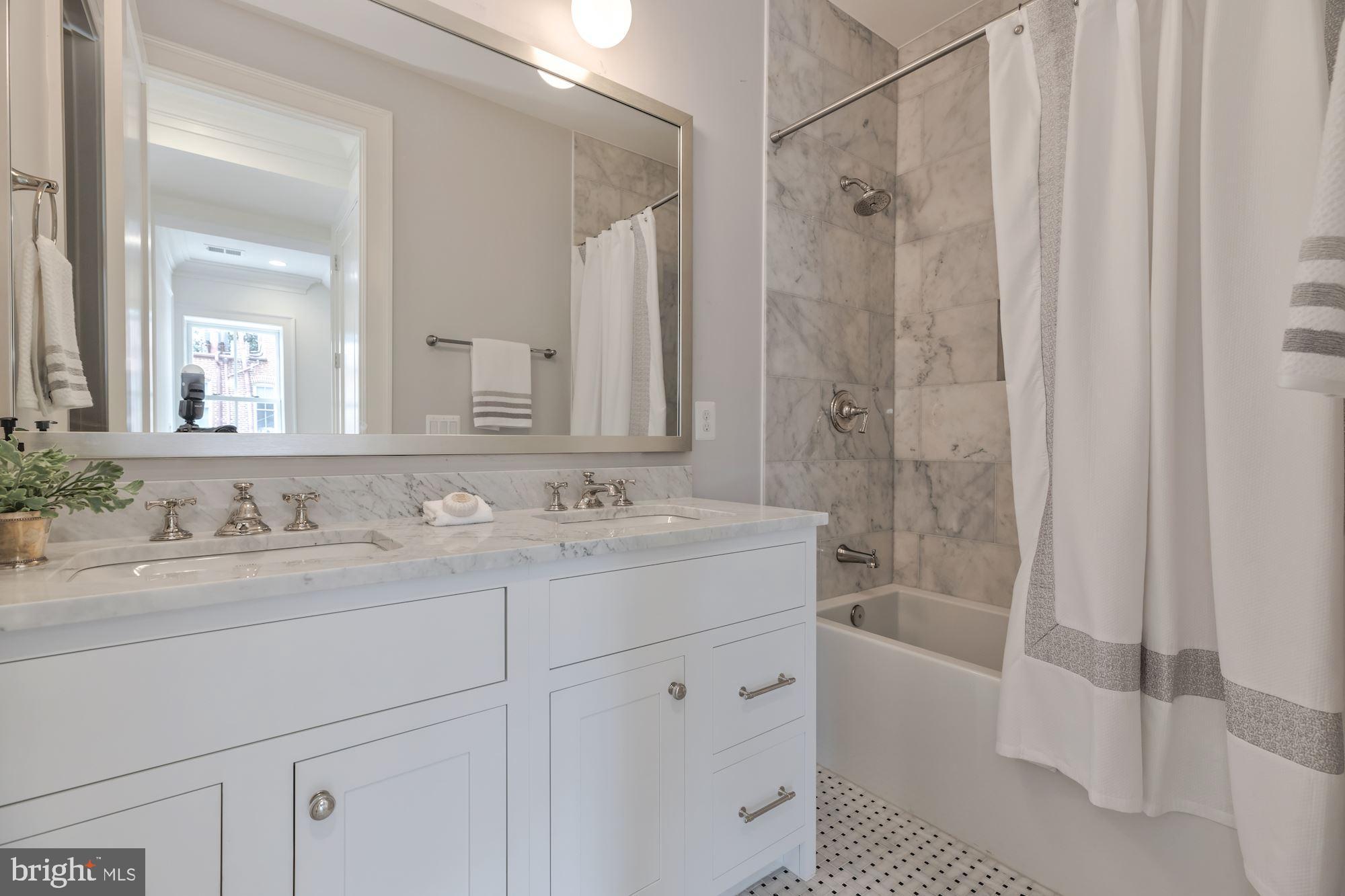316 A Street Northeast Washington, DC 20002 - Photo 26 of 46 Bath 2