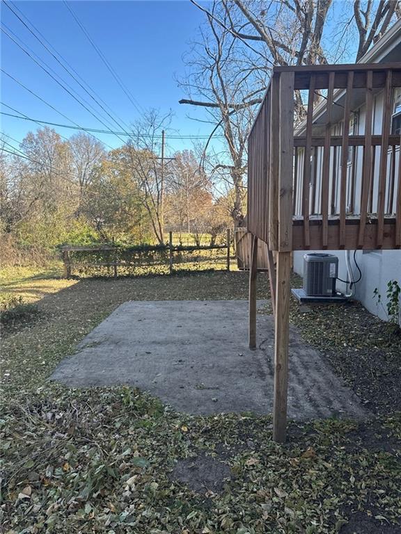 218 Southwest 19 Street Oak Grove, MO 64075 - Photo 3 of 10