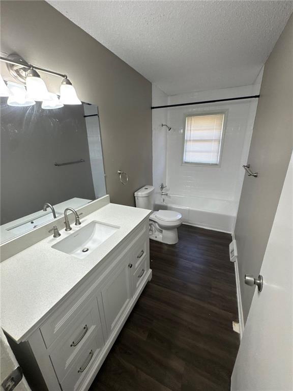 218 Southwest 19 Street Oak Grove, MO 64075 - Photo 6 of 10