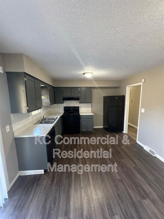 218 Southwest 19 Street Oak Grove, MO 64075 - Photo 6 of 12