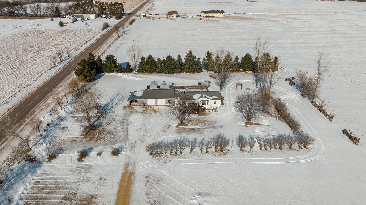 W388 Albany K Mondovi, WI 54755 - Photo 3 of 48