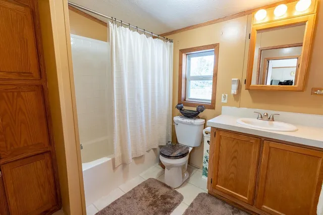 $325,000 | W388 Albany K, Mondovi, WI 54755