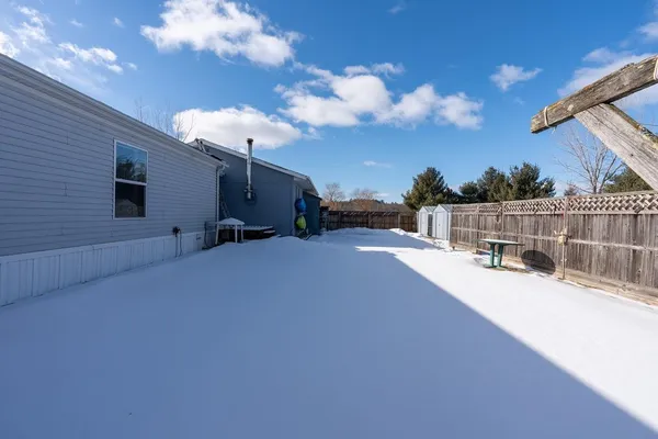 $325,000 | W388 Albany K, Mondovi, WI 54755