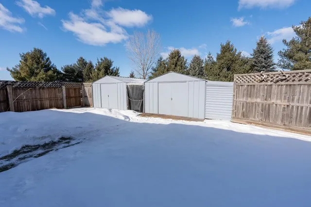 $325,000 | W388 Albany K, Mondovi, WI 54755