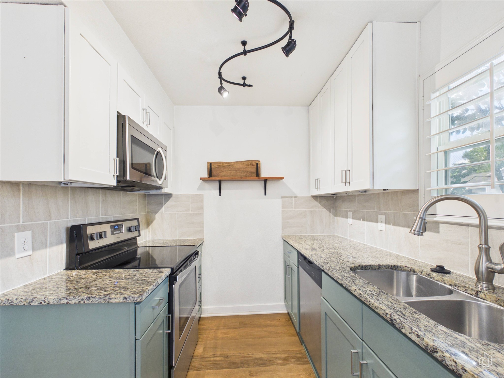 6211 Manor Road, Unit 107 Austin, TX 78723 - Photo 8 of 24 Gallery Image 8