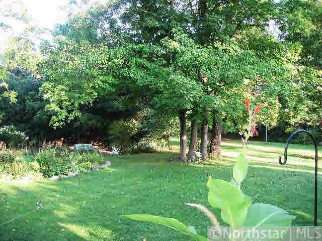 6065 Eureka Road Shorewood, MN 55331 - Photo 3 of 10