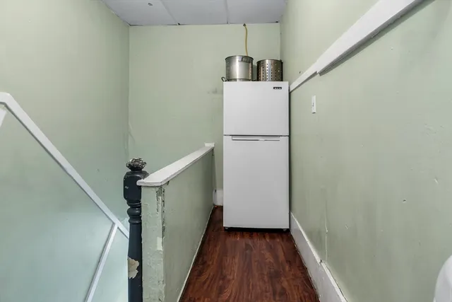 a view of a storage & utility room with washer and dryer