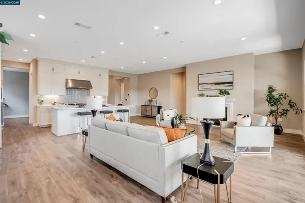 $919,000 | 3086 Phoenix Avenue, Tracy, CA 95377