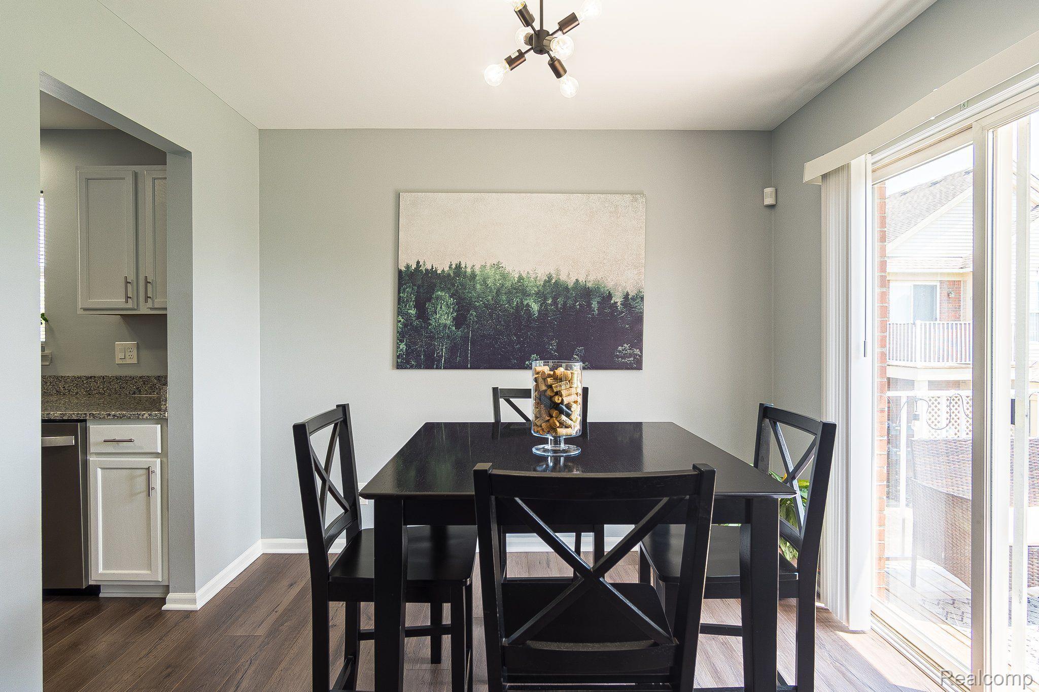 1883 Flagstone Circle Rochester, MI 48307 - Photo 15 of 29