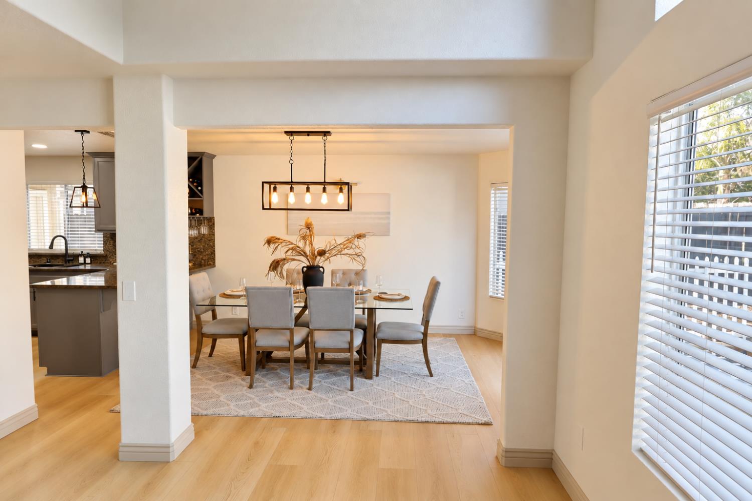 4643 Shade Tree Way Antelope, CA 95843 - Photo 12 of 46 Gallery Image 12