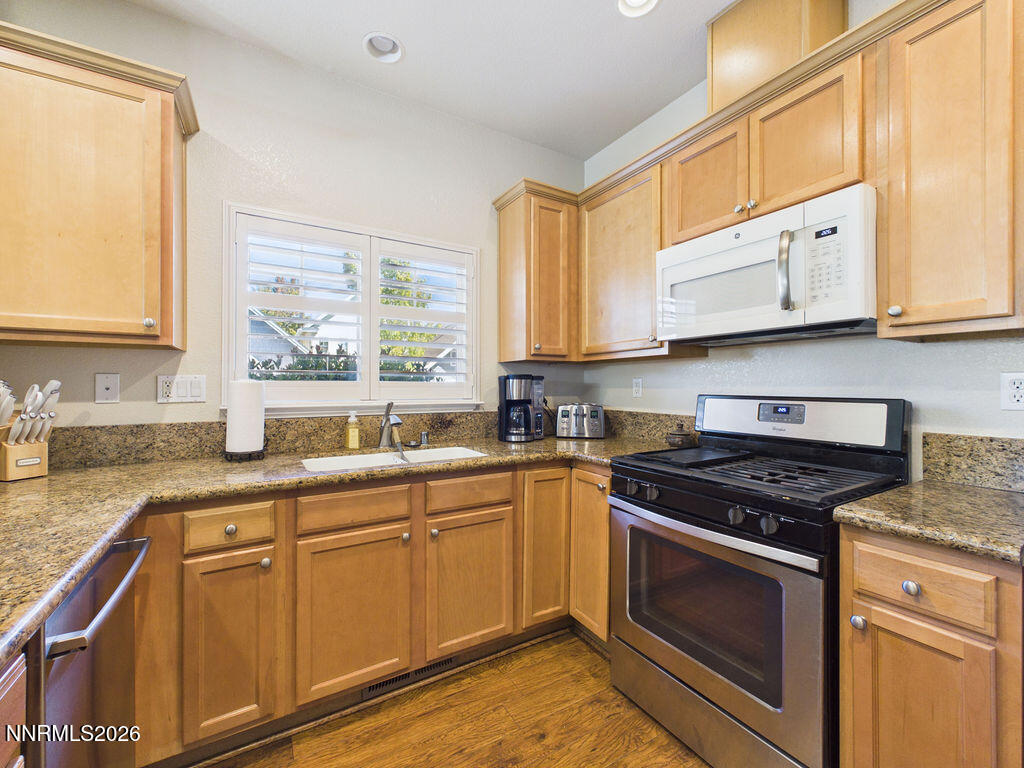1305 Waterloo Drive Reno, NV 89509 - Photo 11 of 69 CAM06129G6-PR0039-STILL012