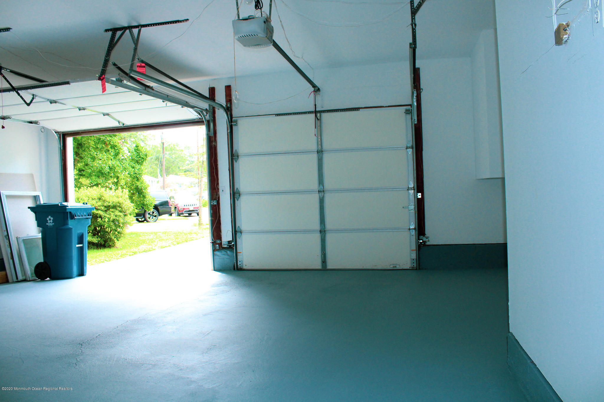 17 Carriage Road North Hazlet, NJ 07730 - Photo 11 of 18 17 GARAGE