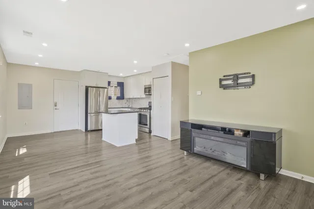 $2,900 | 728 Carson Avenue, Oxon Hill, MD 20745