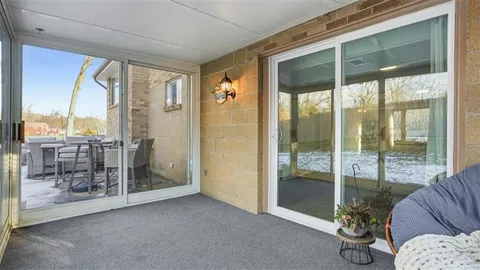 $350,000 | 453 Amherst Avenue, Coraopolis, PA 15108