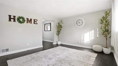 $350,000 | 453 Amherst Avenue, Coraopolis, PA 15108