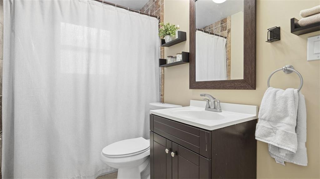 453 Amherst Avenue Coraopolis, PA 15108 - Photo 34 of 48