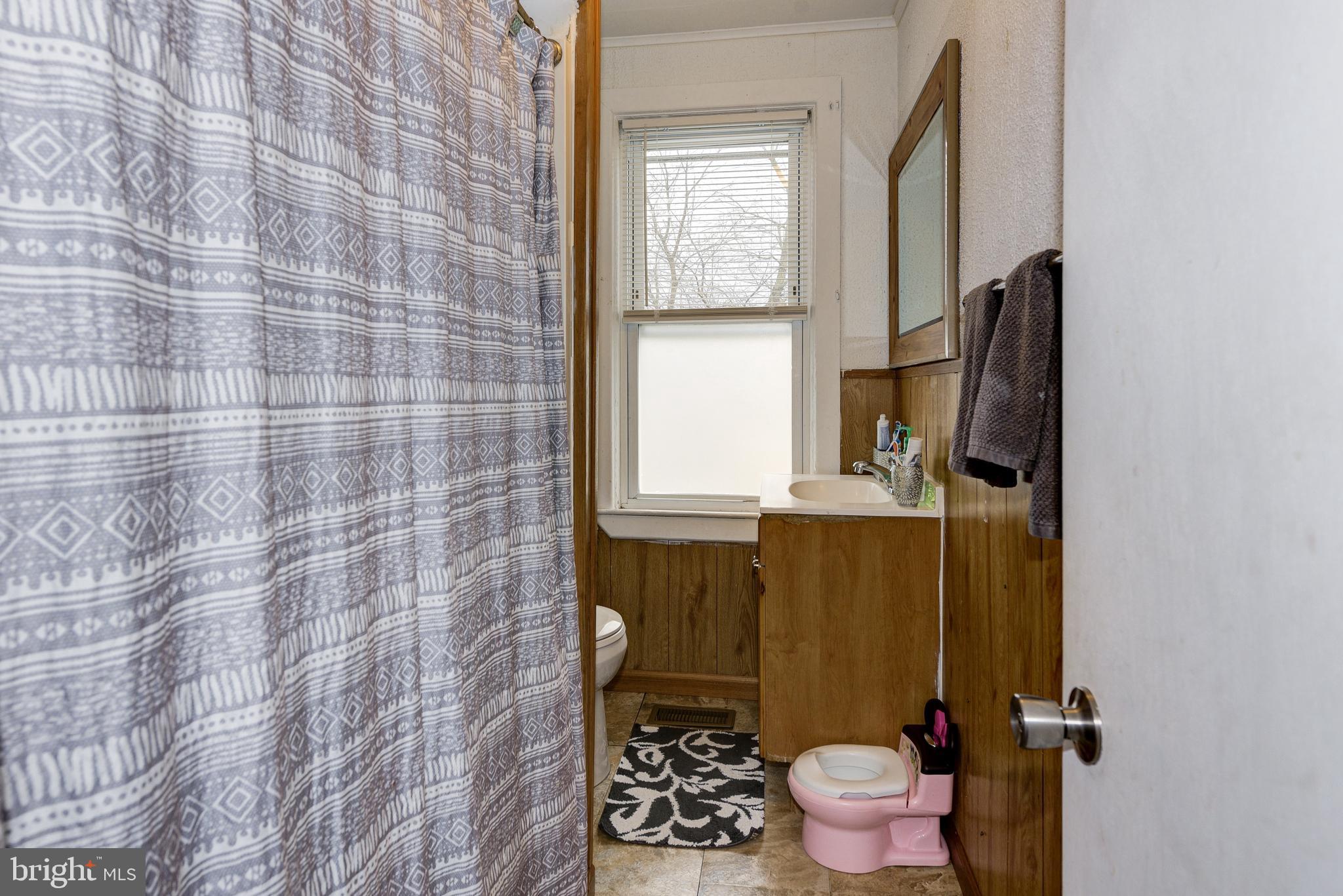 124 Jefferson Street Riverside, NJ 08075 - Photo 16 of 25