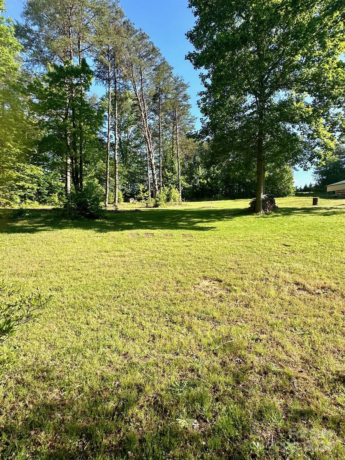 5389 Blue Ridge Road Maiden, NC 28650 - Photo 2 of 7 Gallery Image 2