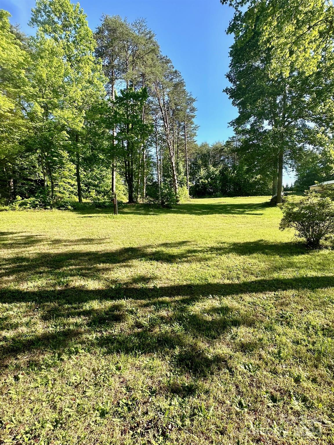 5389 Blue Ridge Road Maiden, NC 28650 - Photo 6 of 7 Gallery Image 6
