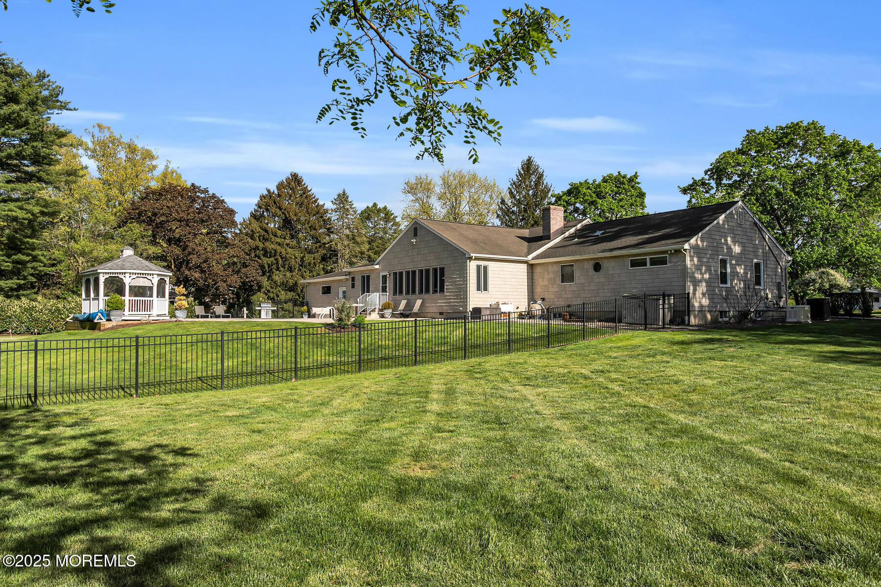 28 Colonial Terrace Colts Neck, NJ 07722 - Photo 41 of 57 4M3A970029727-038-023-1800x1200