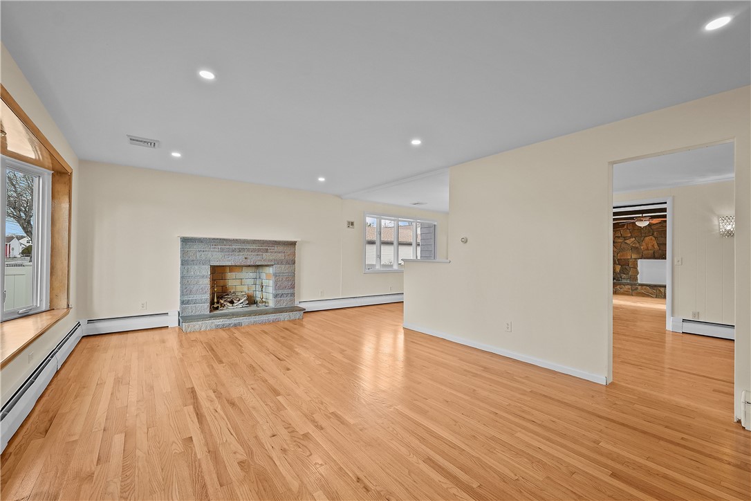 189 Kearney Street Cranston, RI 02920 - Photo 19 of 46