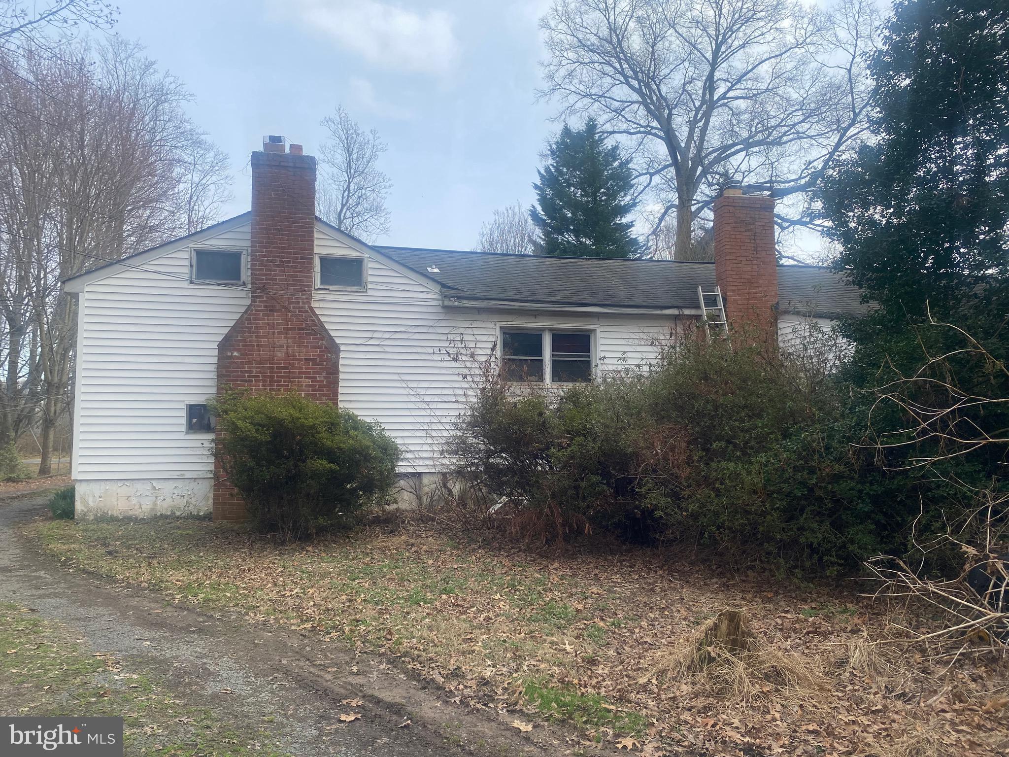 1104 Springvale Road Great Falls, VA 22066 - Photo 11 of 16