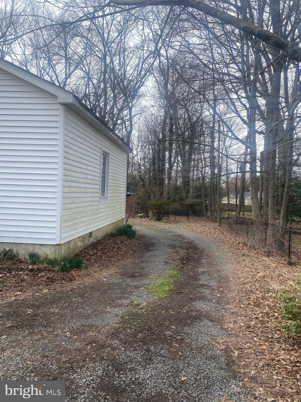 1104 Springvale Road Great Falls, VA 22066 - Photo 14 of 16