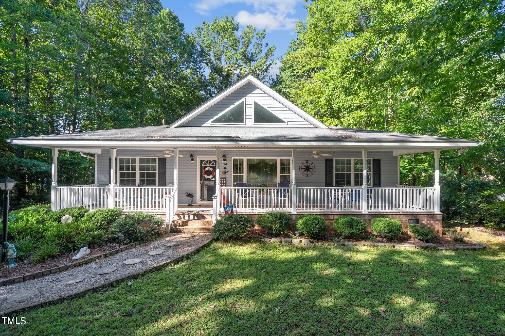 1-web-or-mls-_NFP7124