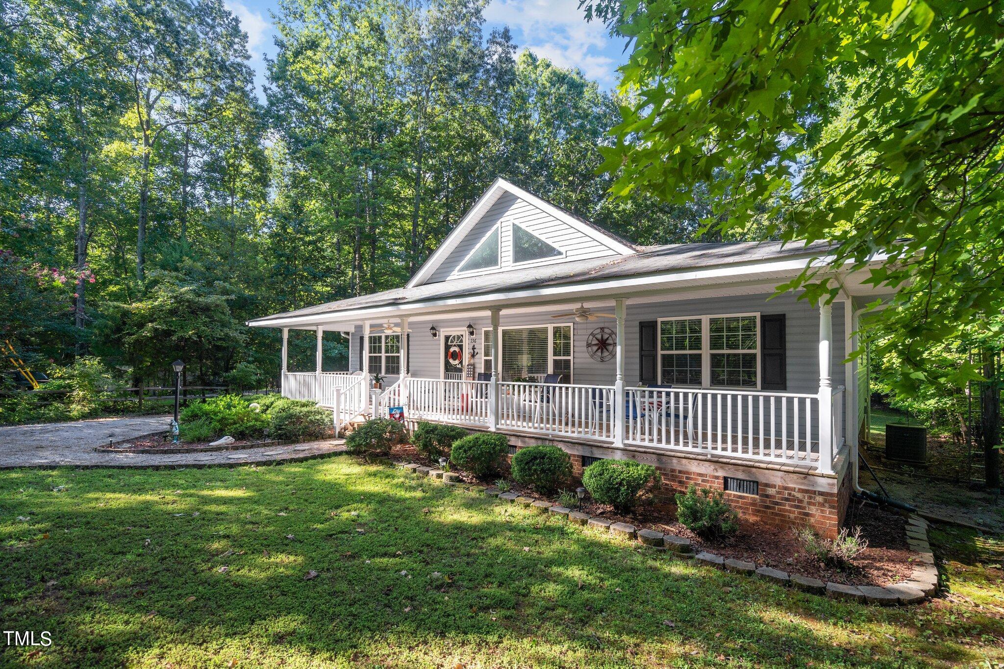 136 Waters Edge Loop Henderson, NC 27537 - Photo 4 of 47 4-web-or-mls-_NFP7125