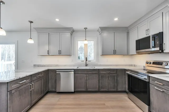 $735,500 | 171 Dublin Road, Harrisville, NH 03450