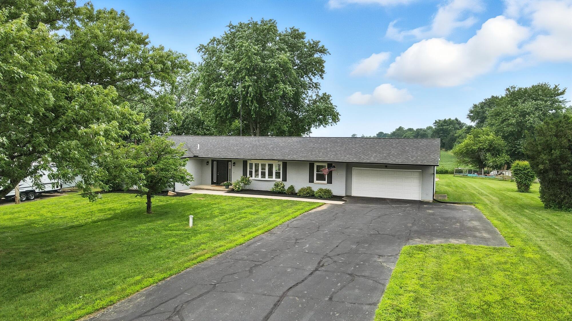 1405 Bowman Road Springfield, OH 45502 - Photo 1 of 42