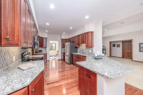 $689,900 | 6511 Dublin Drive, Stanwood, MI 49346