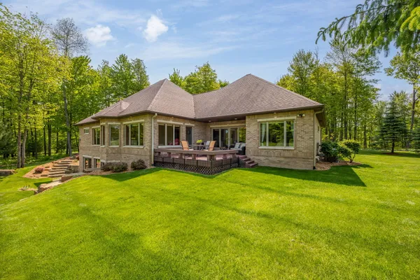 $689,900 | 6511 Dublin Drive, Stanwood, MI 49346
