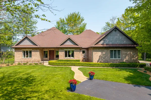 $689,900 | 6511 Dublin Drive, Stanwood, MI 49346