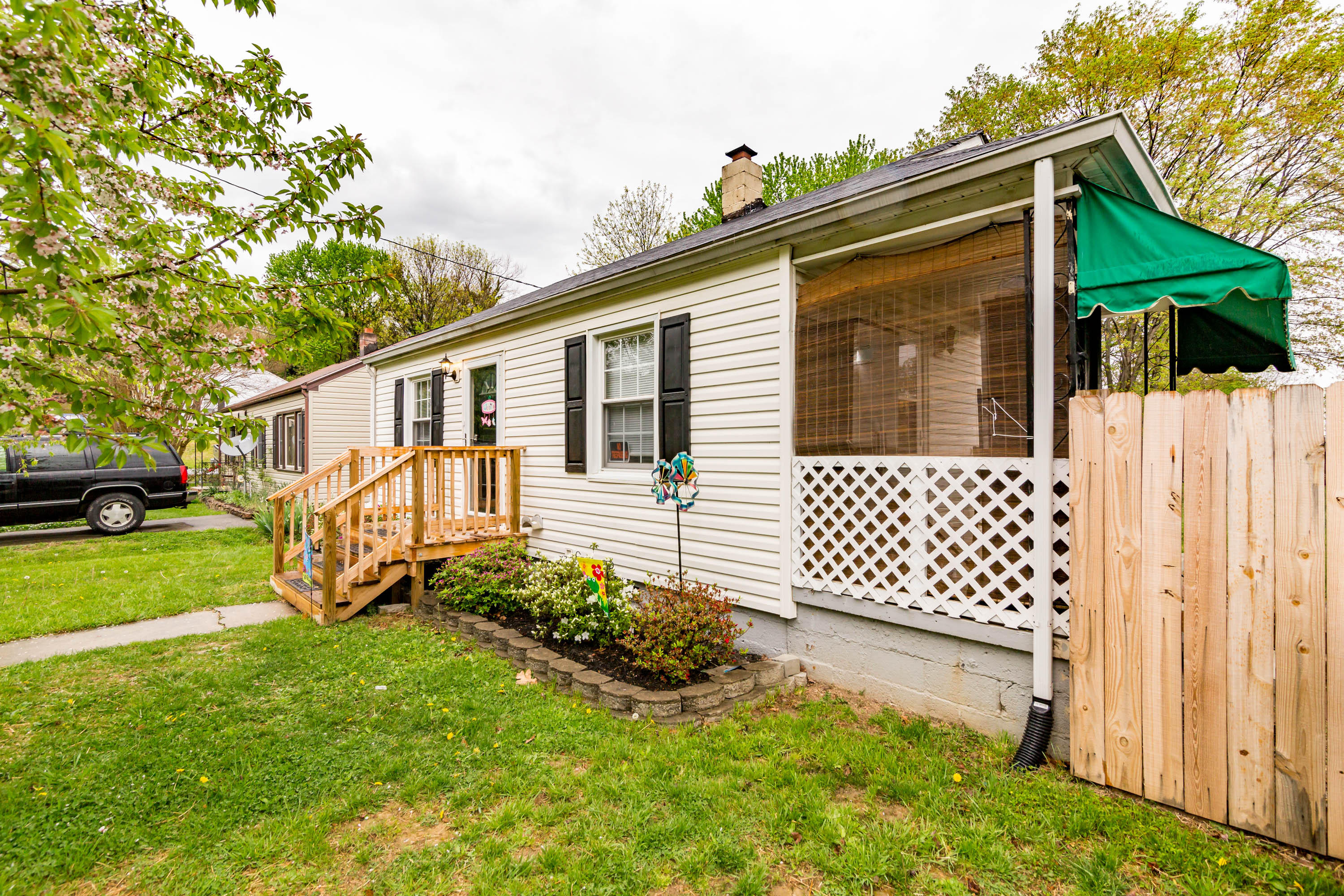 1407 Barnett Road Northwest Roanoke, VA 24017 - Photo 16 of 17 16-1407 Barnett Rd-0651