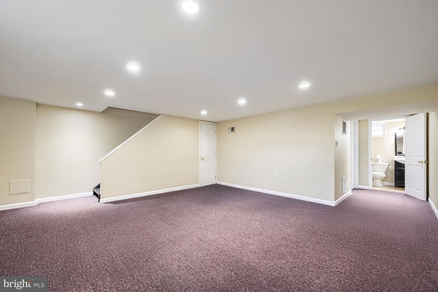 8152 Glen Gary Road Towson, MD 21286 - Photo 22 of 30