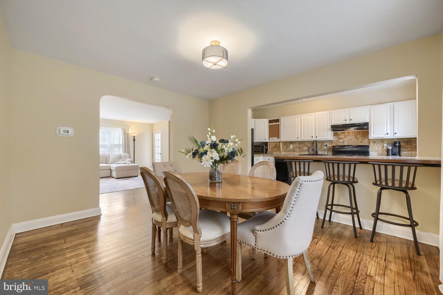 8152 Glen Gary Road Towson, MD 21286 - Photo 7 of 30