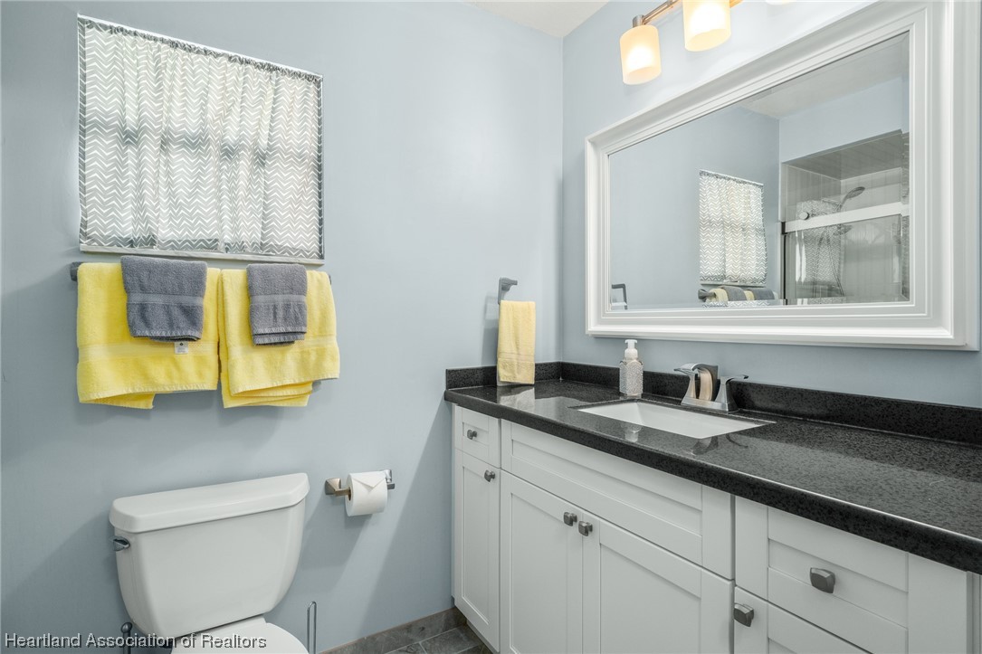 3114 Par Road Sebring, FL 33872 - Photo 26 of 48 Guest bath