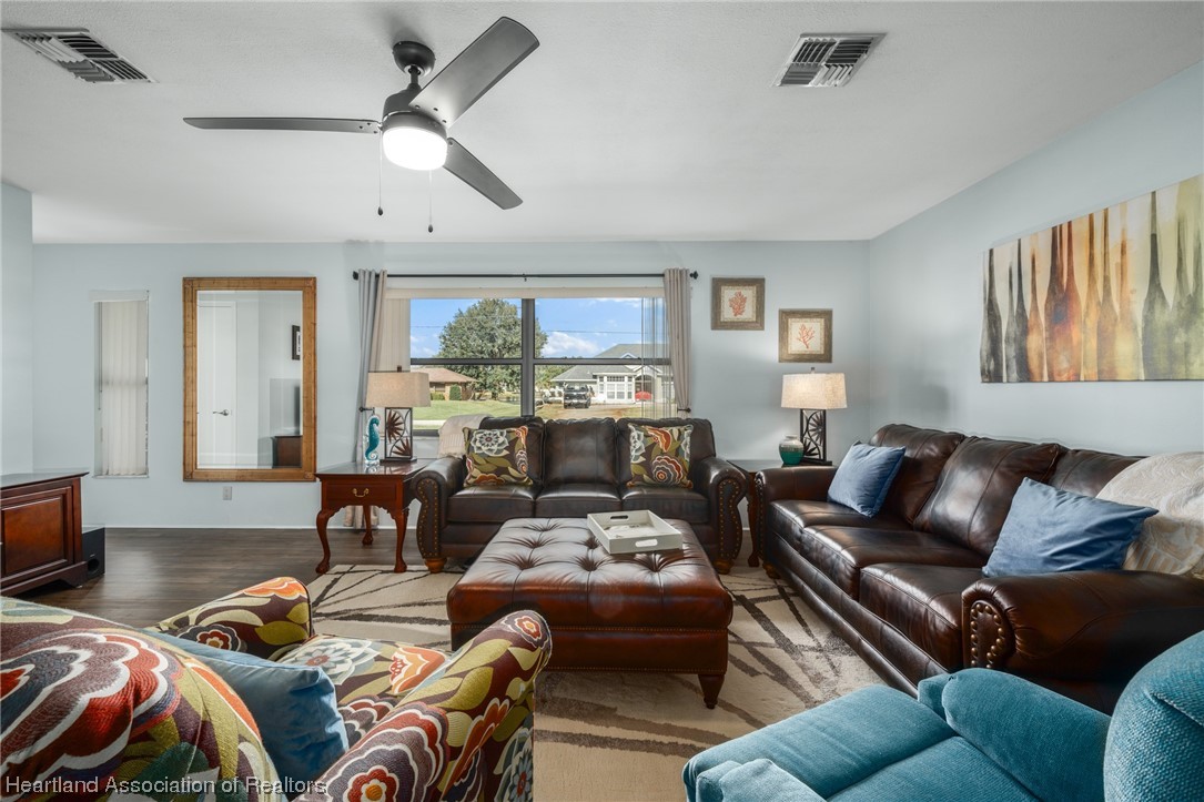 3114 Par Road Sebring, FL 33872 - Photo 7 of 48 Gallery Image 7