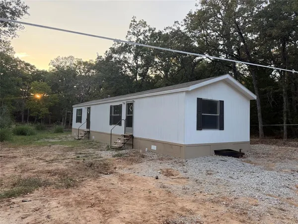 $114,999 | 9374 Amy Drive, Hawk Cove, TX 75474