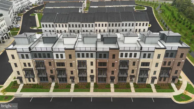 a front view of a building