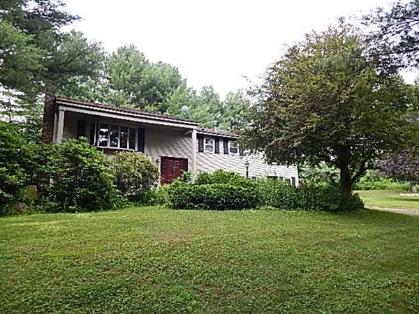 30 South Spencer Road Spencer, MA 01562 - Photo 1 of 18 Gallery Image 1