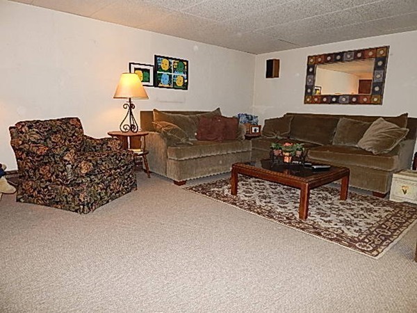 30 South Spencer Road Spencer, MA 01562 - Photo 11 of 18 Gallery Image 11