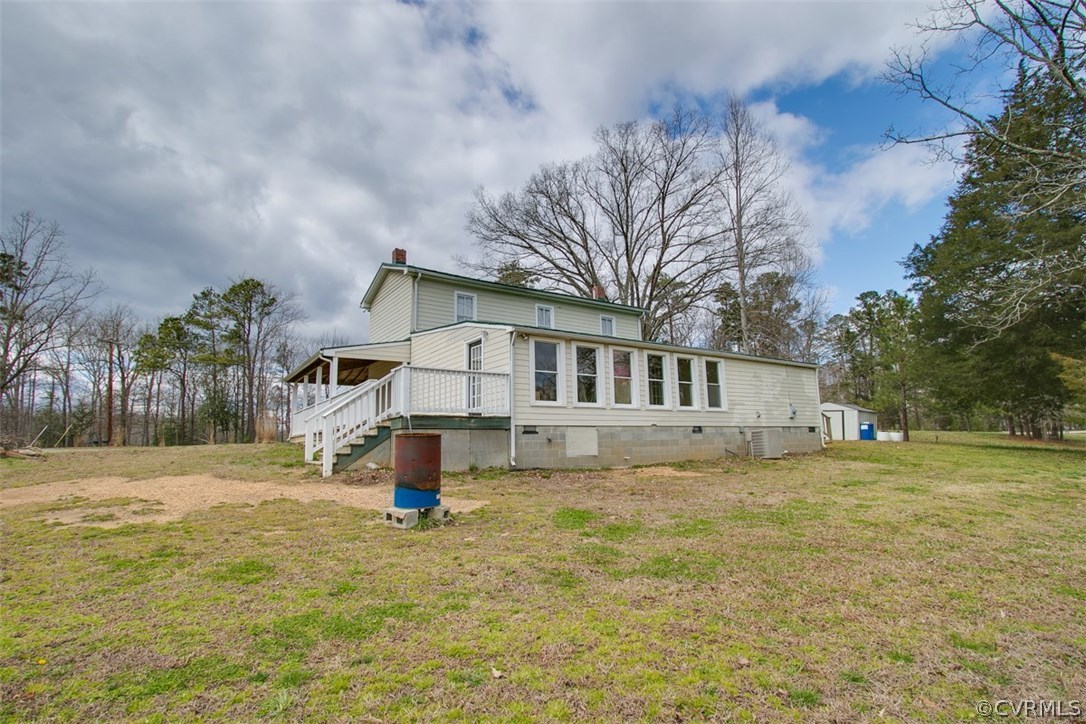 11501 Winterpock Road Chesterfield, VA 23838 - Photo 4 of 30 a front view of a house with a yard