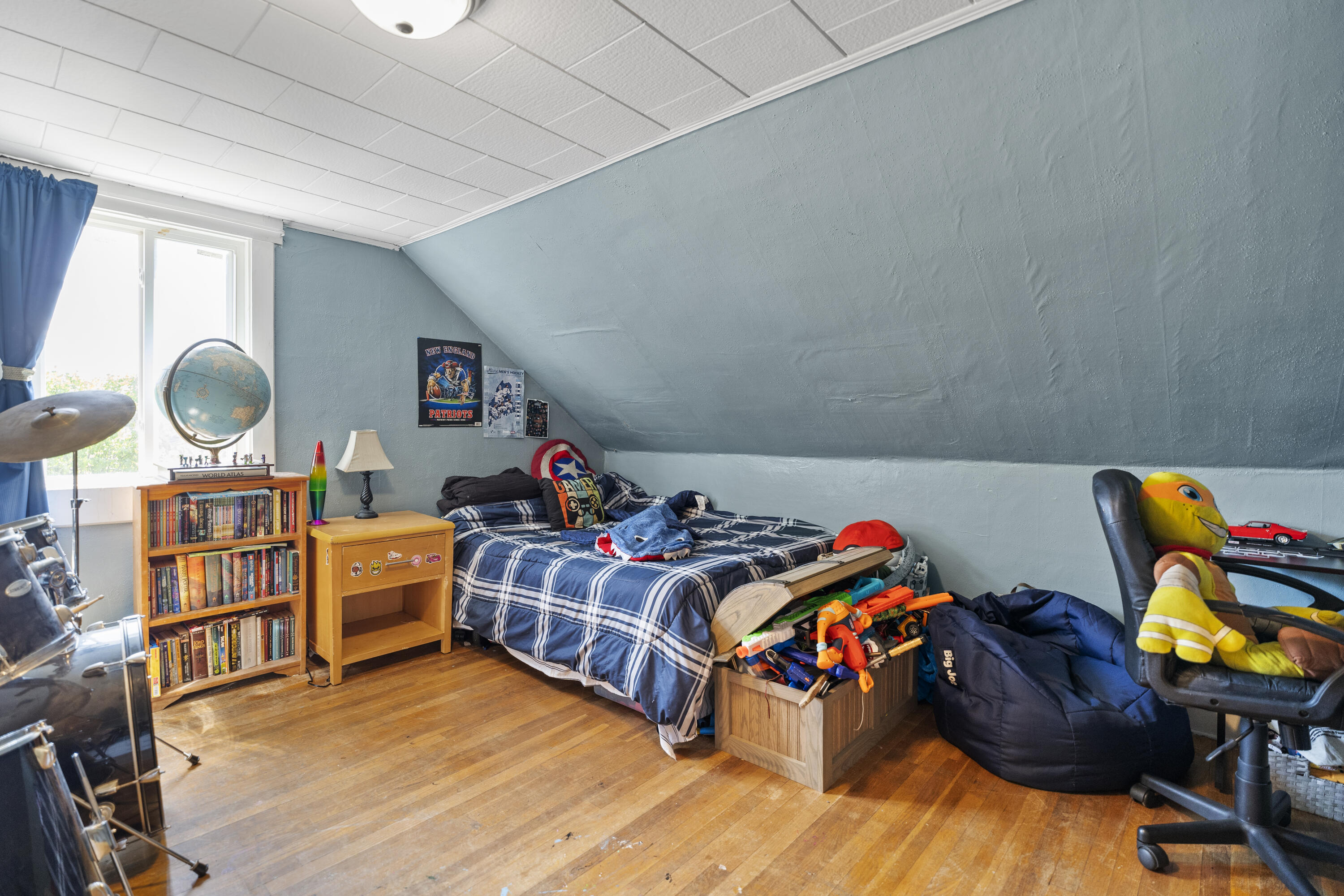 584 River Road Orrington, ME 04474 - Photo 27 of 40 584 river Rd. Bedroom 3