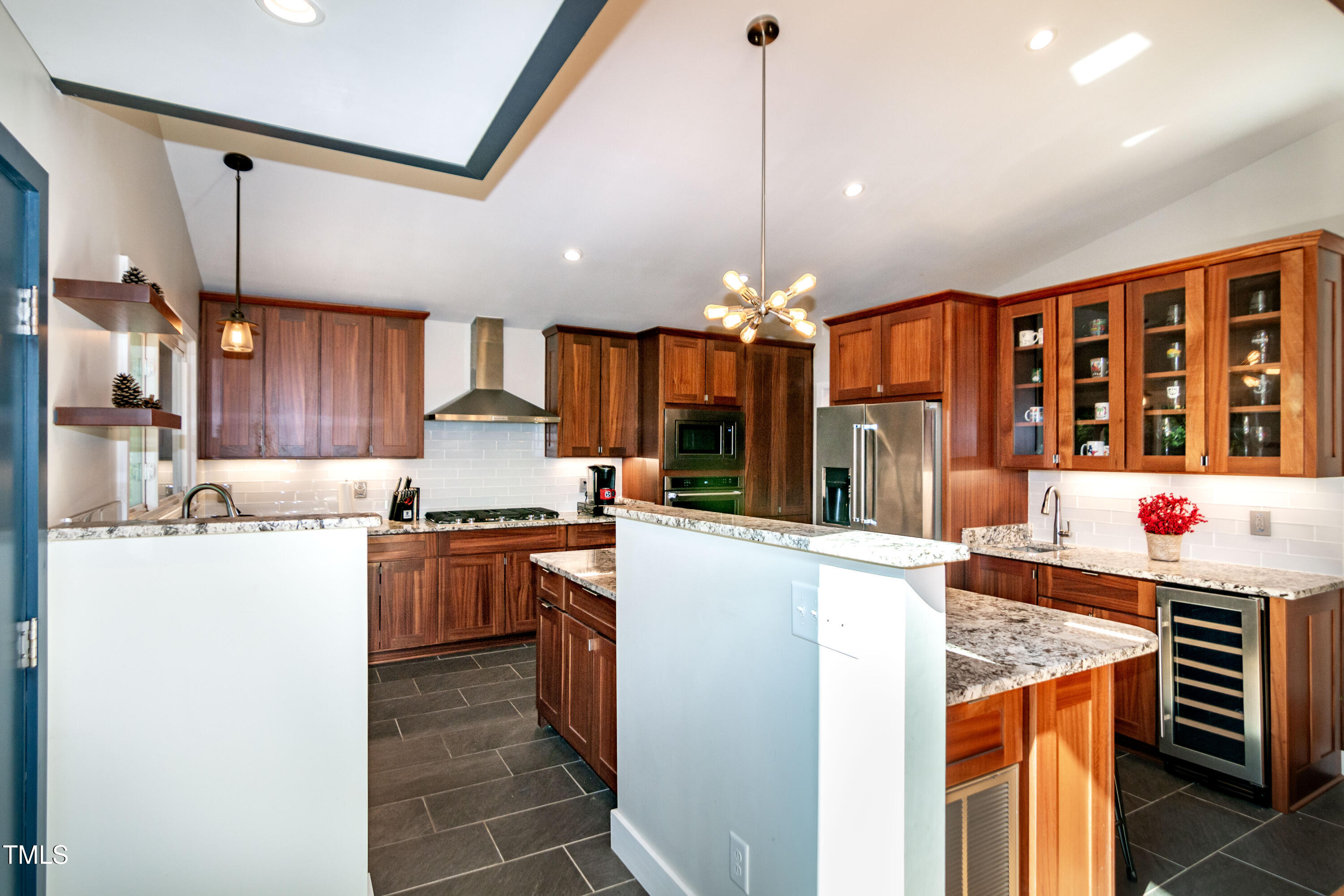 3711 Corbin Street Raleigh, NC 27612 - Photo 11 of 65 RJP_X_5193