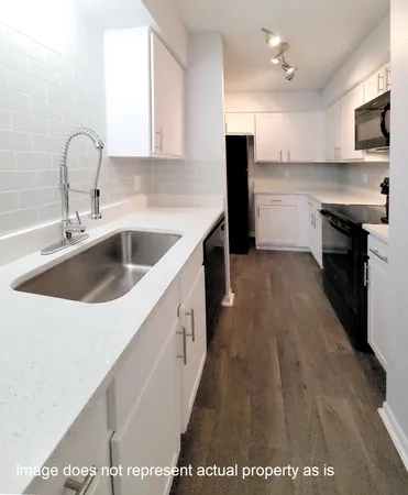 $1,460 | 1903 Place Rebecca Lane, Houston, TX 77090