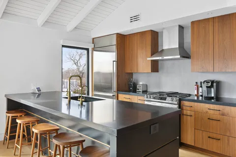 $4,500,000 | 22 Caswell Road, Montauk, NY 11954
