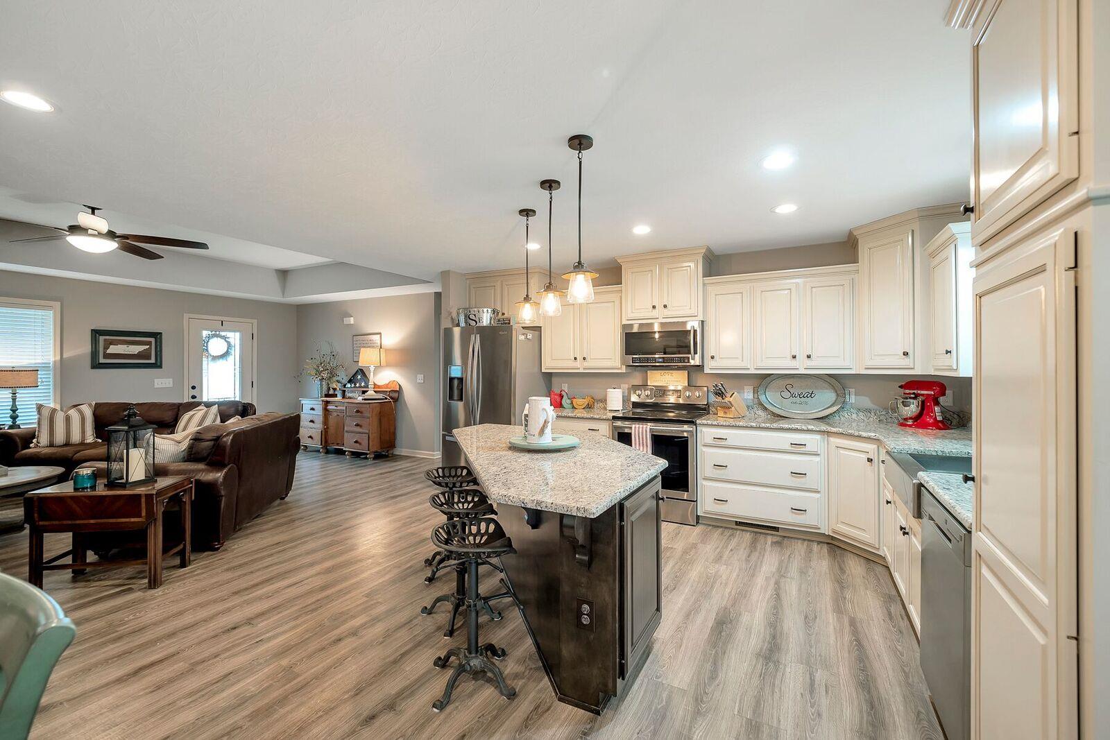 1105 Bass Road Bethpage, TN 37022 - Photo 3 of 21 Gallery Image 3